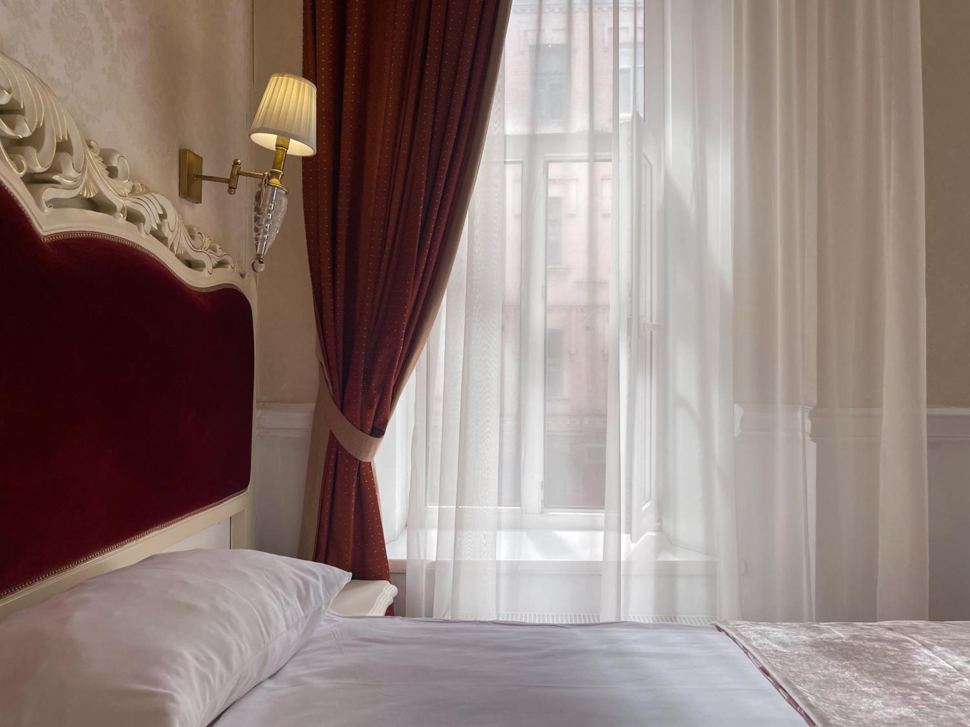 Royal Grand Hotel Kiev Exterior foto