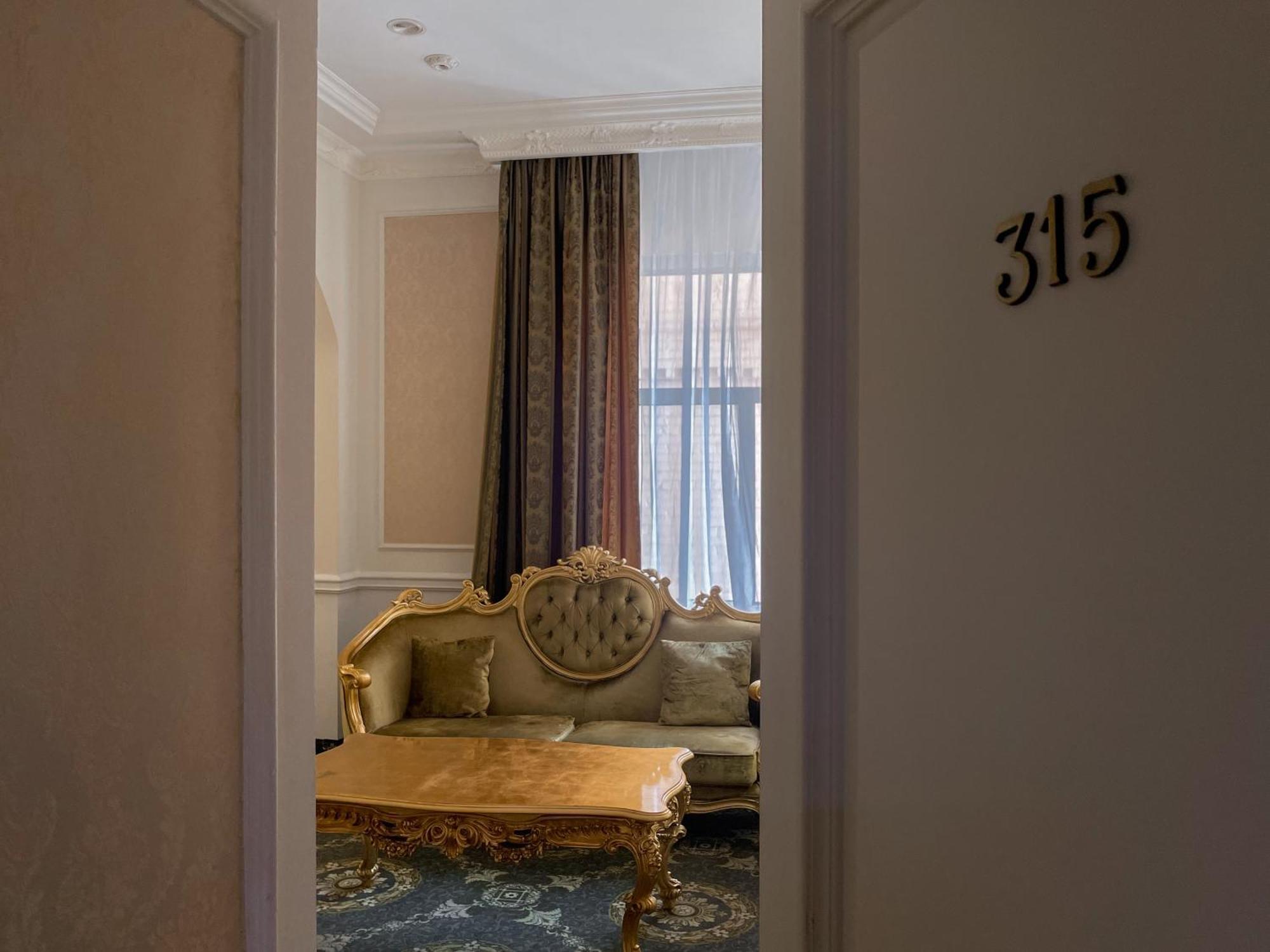Royal Grand Hotel Kiev Exterior foto